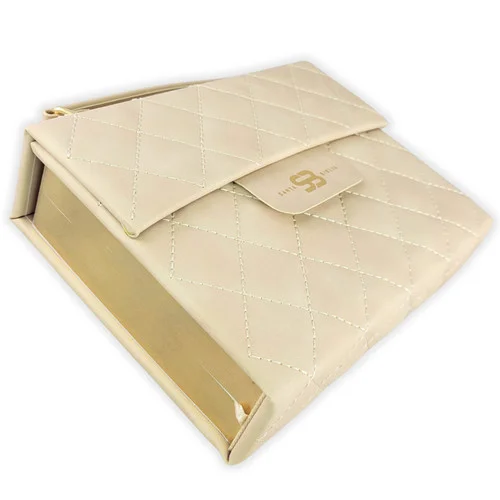 Biblia Cartera con Broche – Beige Simil Piel – RVR1960 - Imagen 2